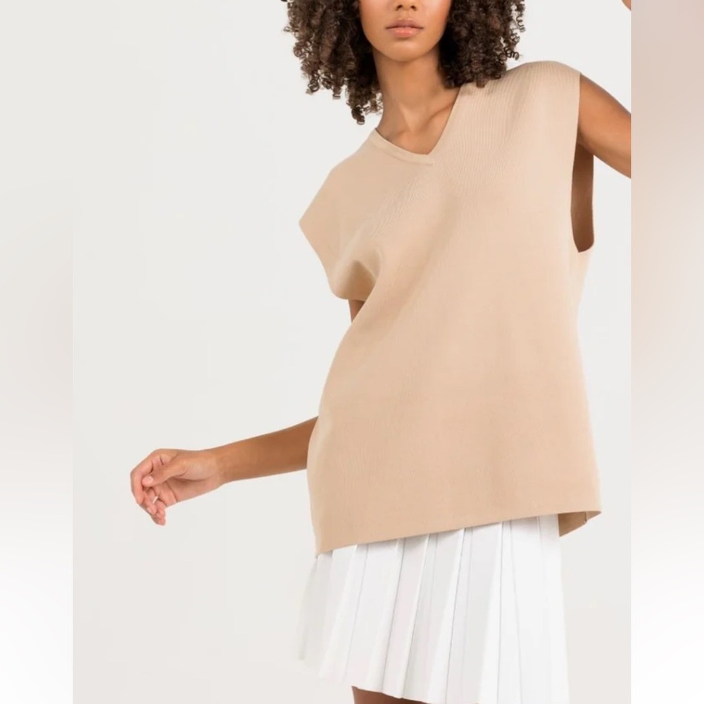Aleeza Paris Mocha Vest NWT LG